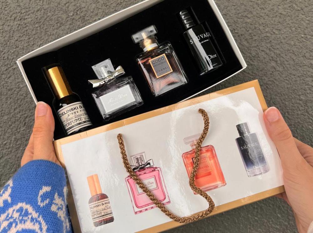 4 lü kofre set 30 30 30 20 ml Woman Ürün ikincil görseli